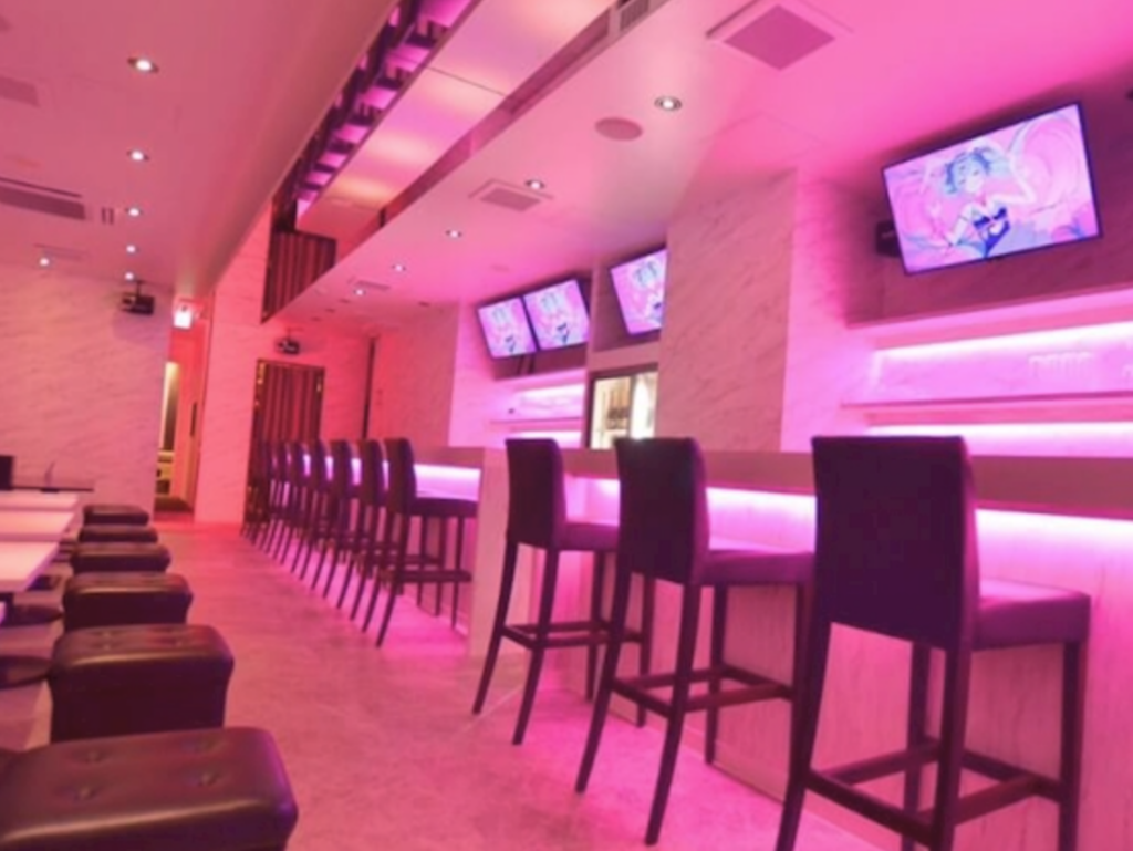 GIRL’S BAR 桜坂（サクラザカ）